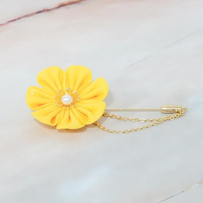 [ACCESSORY 4 PIECES] GOLDEN YELLOW (BARRETTES, HAT PIN BROOCHES, EARRINGS, HAIRPINS) | TSUMAMI KANZASHI