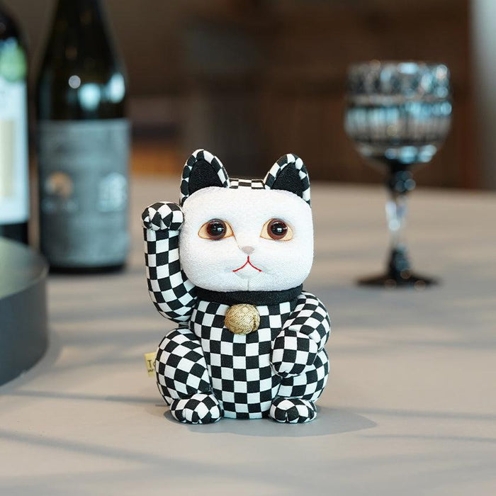 Black-and-white checkered maneki neko lucky cat doll | Edo art doll, Kakinuma Dolls