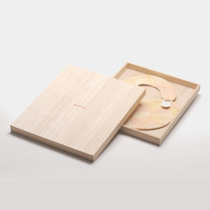 [BIB] APRON WITH PAULOWNIA BOX FROM TOKYO -using kimono dyeing techniques | EDO SARASA | AERU