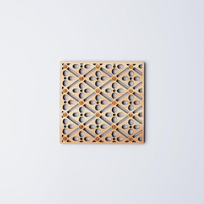 [COASTER] PLUM BLOSSOMS ON DIAMOND PATTERN | PRINTING AND KYO-YUZEN ENGRAVING| SANSAI STUDIO