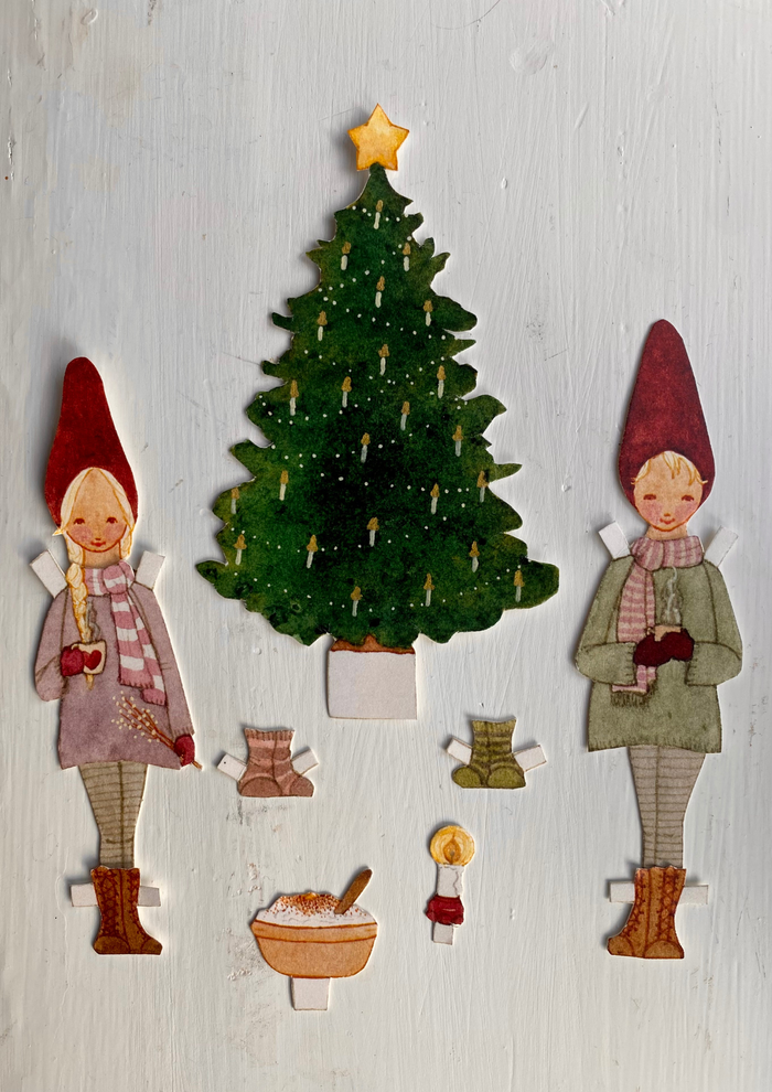 Dress-up Elves Paper Craft: NEW ARRIVAL