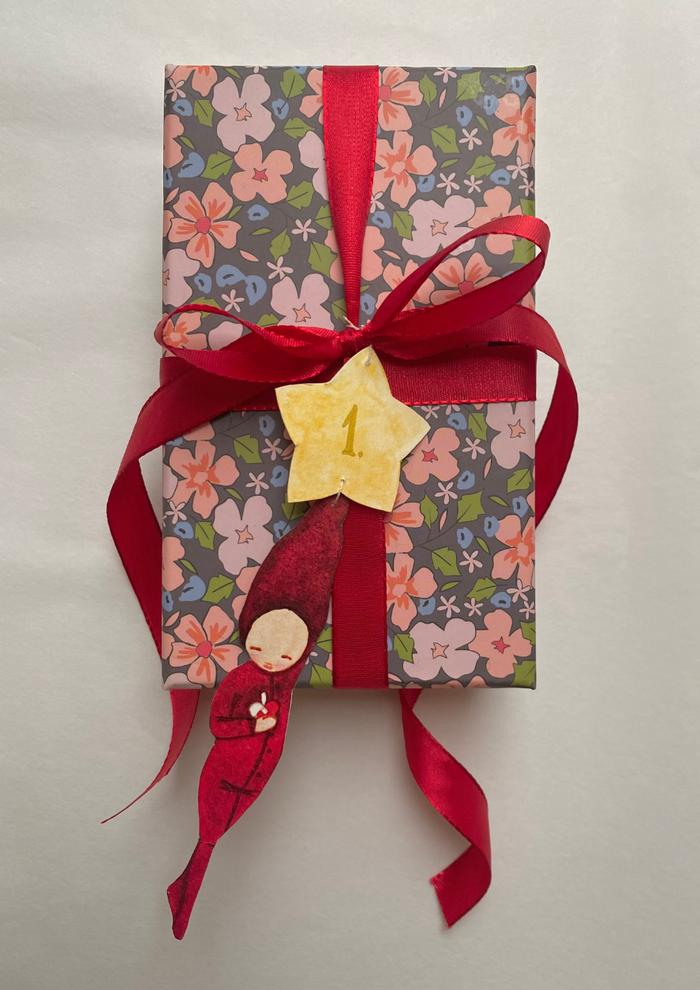 Five Little Elves & Stars Christmas Papercraft: NEW ARRIVAL