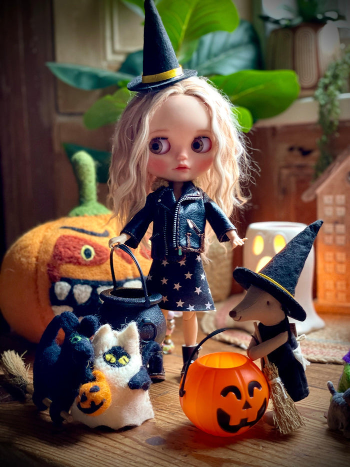 Handmade Boo The Cat Halloween Decoration