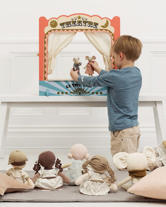 Le Toy Van Tabletop Puppet Wooden Theatre – FSC® Wood: SOLD OUT