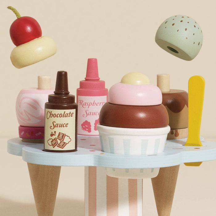Le Toy Van Wooden Ice Cream Stand & Toppings: LAST CHANCE