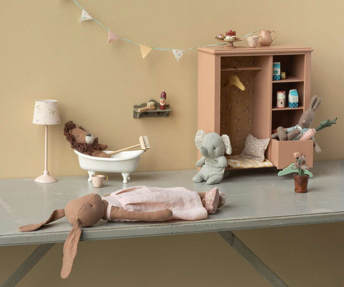 Maileg Bath Tub:  BACK IN STOCK