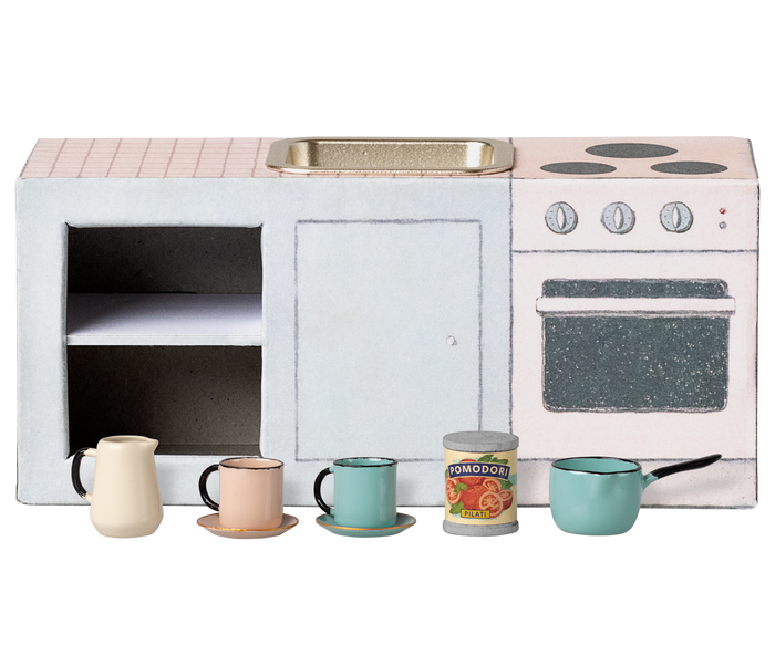 Maileg Cooker Kitchen Counter Playset: BACK IN STOCK