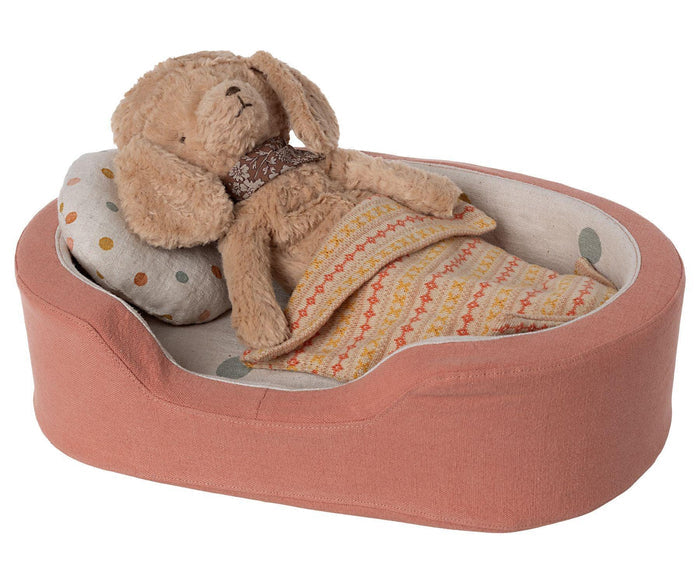 Maileg Dog Basket Coral: Spring Summer 2023 NEW ARRIVAL - Ruby & Grace
