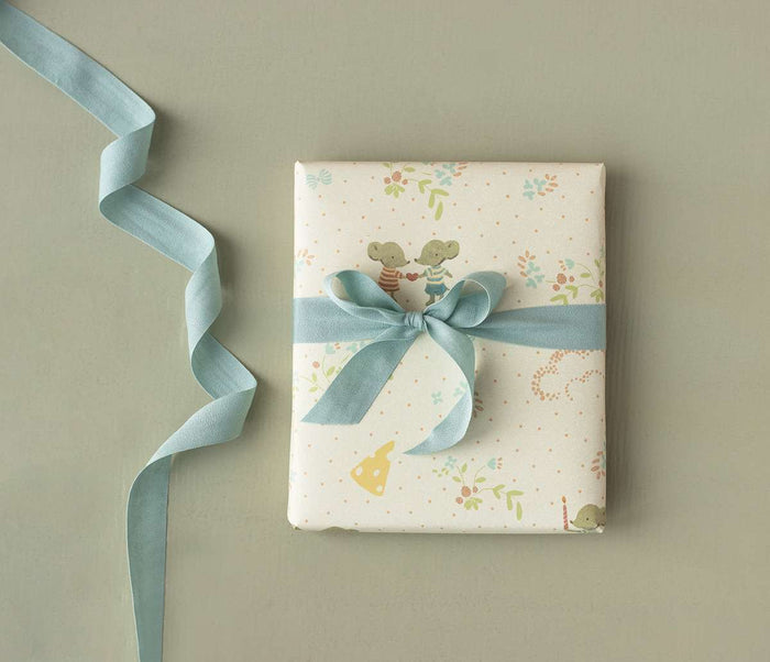 Maileg Gift Wrap 10 M Roll Have a Mice Day SS26: NEW ARRIVAL