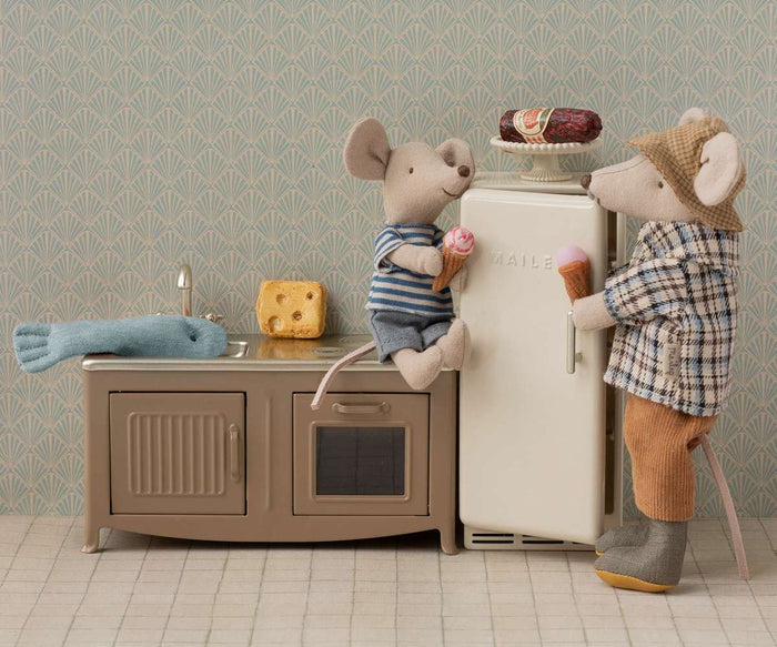 Maileg Grandad Mouse: BACK IN STOCK
