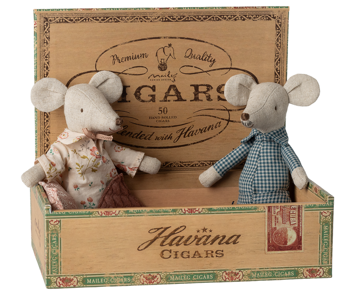 Maileg Grandma and Grandpa Mouse Couple in Matchbox SS26 NEW ARRIVAL