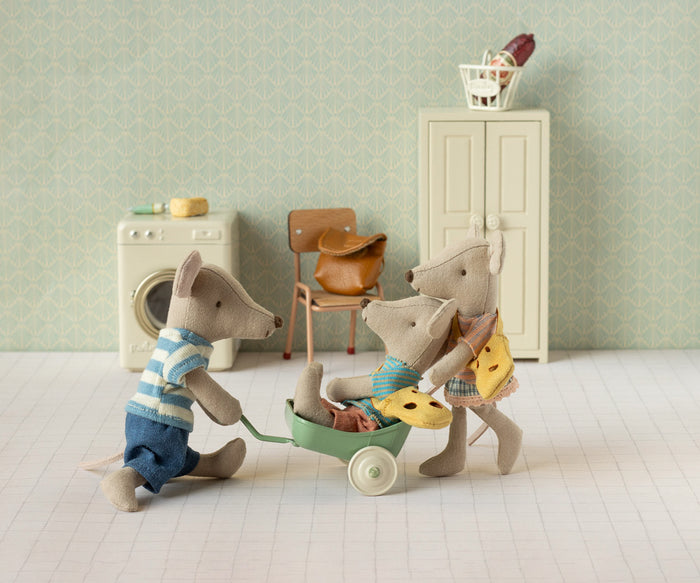 Maileg Little Brother Mouse With Bag SS26 NEW ARRIVAL