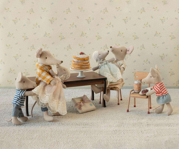 Maileg Long Dining Table For Mice SS26 NEW ARRIVAL