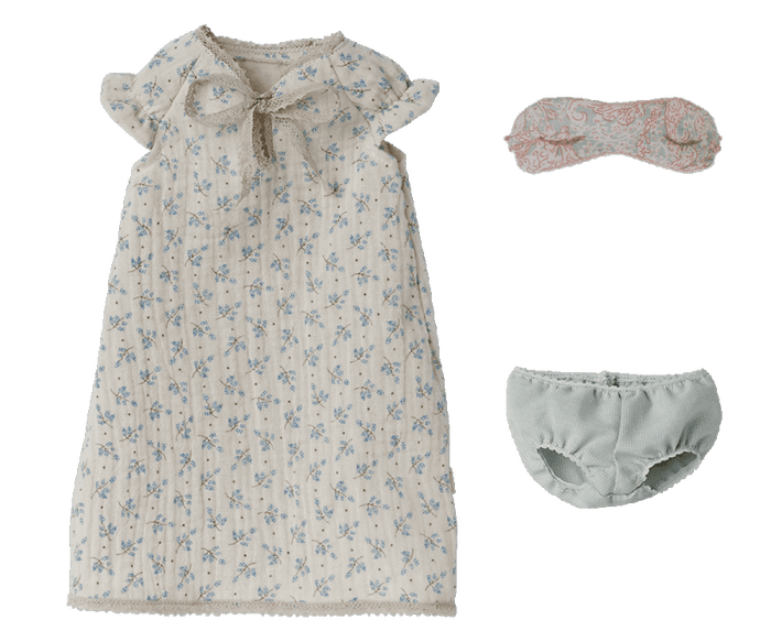 Maileg Maxi Mouse in Nightgown Spring Summer 22 Expected June PREORDER NOW.