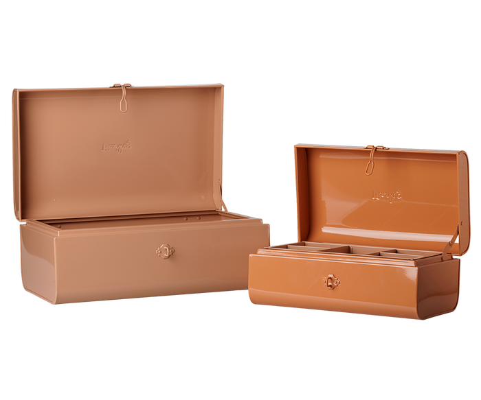 Maileg Metal Storage Suitcase Set With Tray Powder/Coral FW26:PREORDER DUE NOV