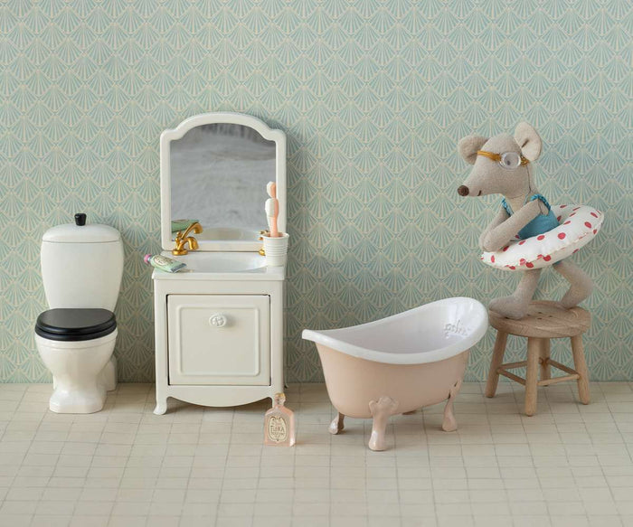 Maileg Mouse Bath Rose: BACK IN STOCK