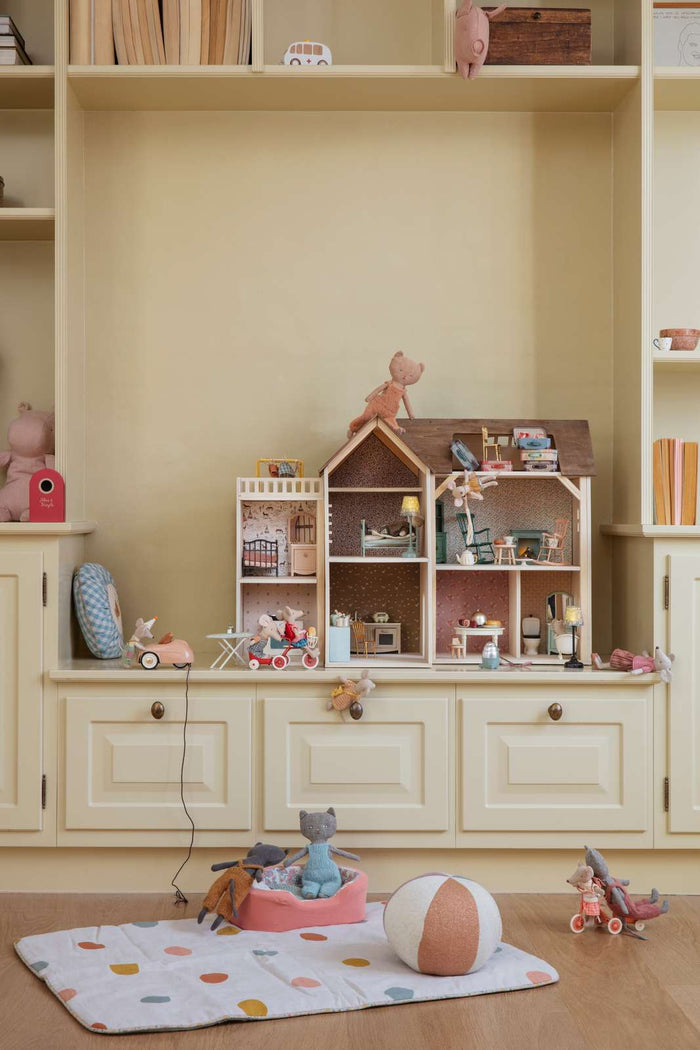 Maileg Mouse Hole Farmhouse: BACK IN STOCK
