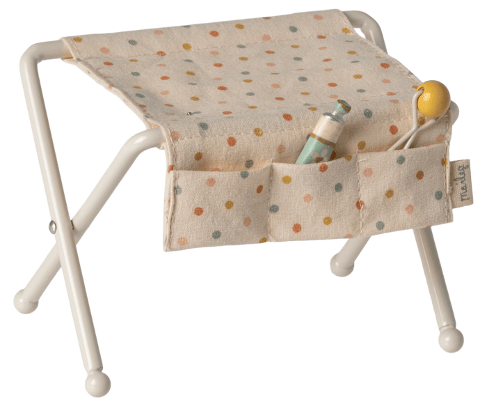 Maileg Mouse Nursery Table Mouse Off White: BACK IN STOCK
