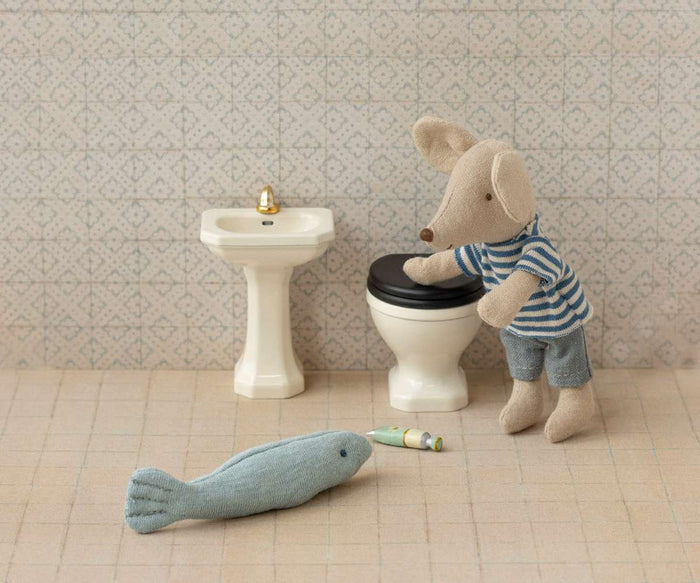 Maileg Mouse Toilet: BACK IN STOCK
