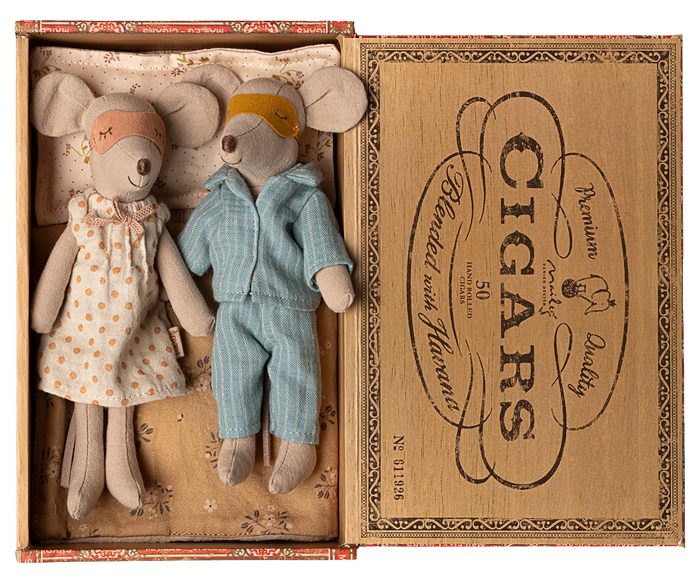 Maileg Parent Mice in Cigar Box Bed: BACK IN STOCK