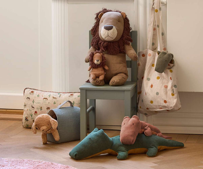 Maileg Pet Carrier Dusty Blue