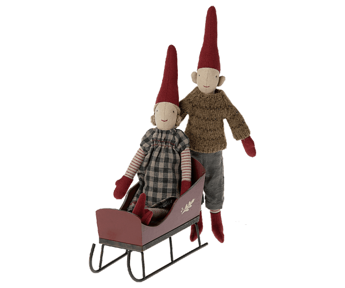 Maileg Sleigh for Mini Size Red : Fall Winter 2022 - Ruby & Grace