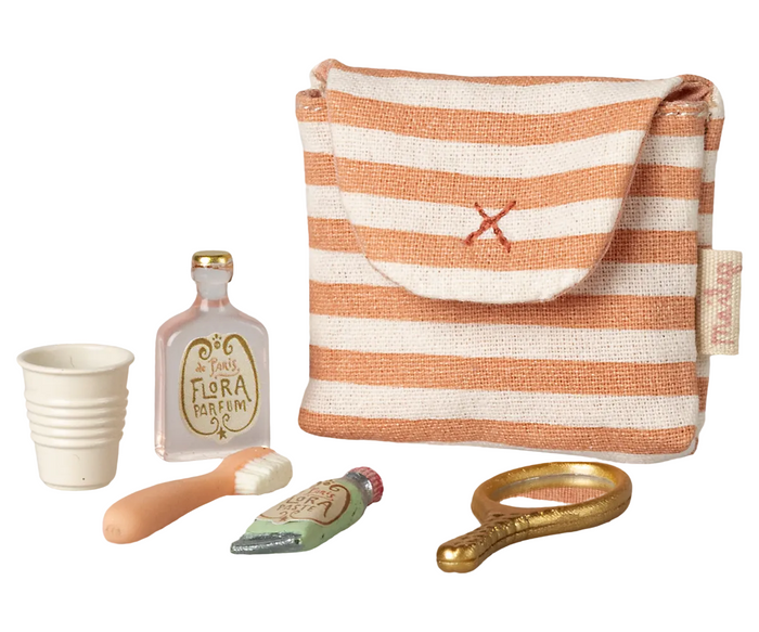 Maileg Toiletry Bag Toothbrush Set Coral SS26 NEW ARRIVAL