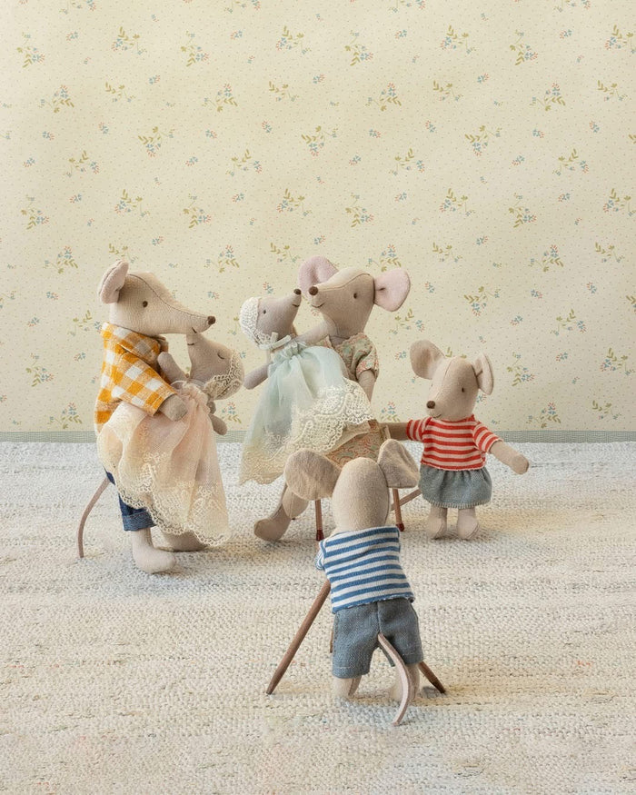 Maileg Twins Baby Mouse In Gown Mint SS26 NEW ARRIVAL