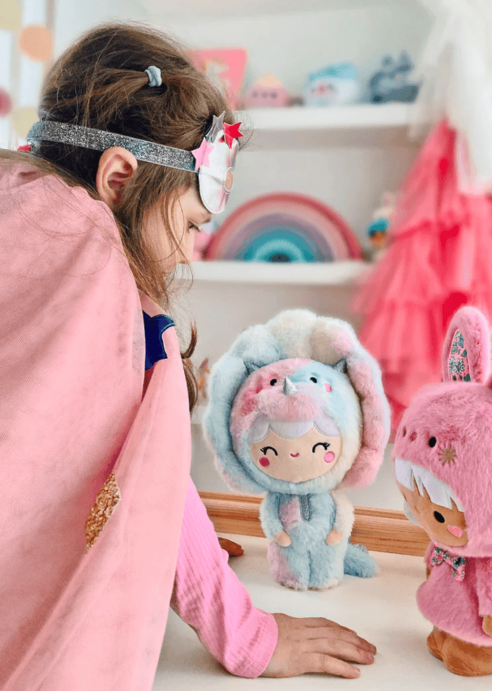 Momiji Roarsome Rainbow Plushie - Ruby & Grace