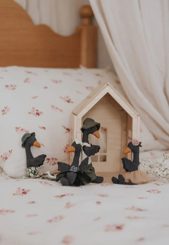 Rugaroo Black Swan- Wattle The Bush Florist Black Swan : SOLD OUT