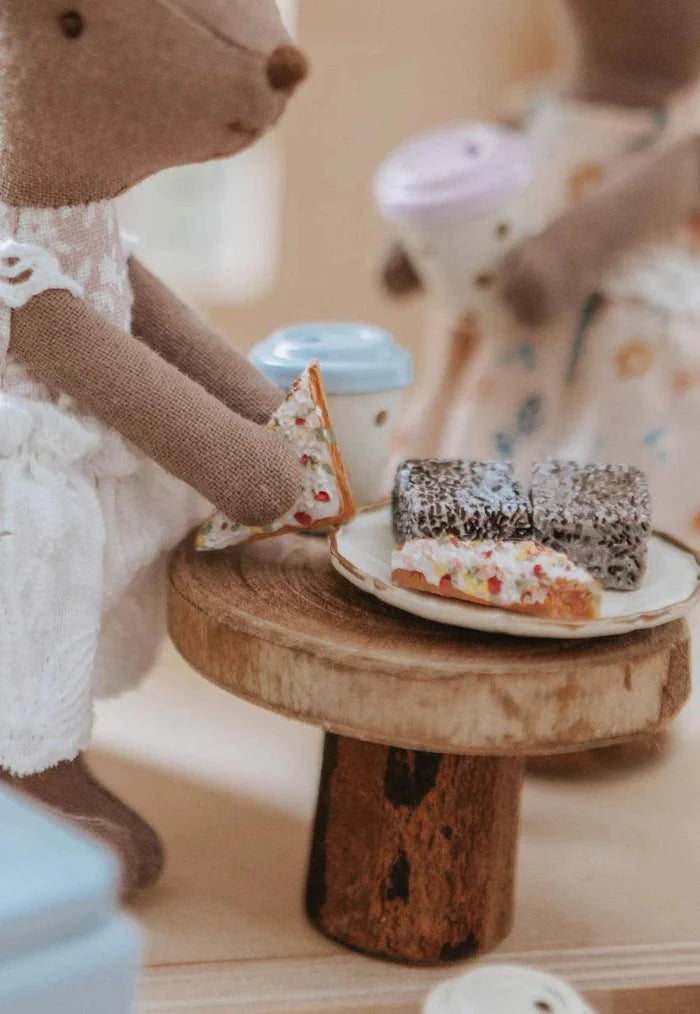 Rugaroo The T'roo-Blue Esky with Lamingtons | Doll Accessories:  BACK IN STOCK