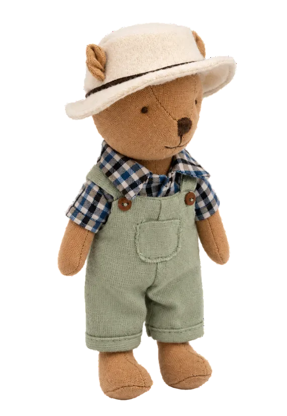 Rugaroo Wombat Wazza The Cockie (Farmer) Wombat Doll: NEW ARRIVAL