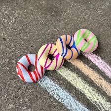 Twee Sidewalk Chalk Donut 3 asstd Designs