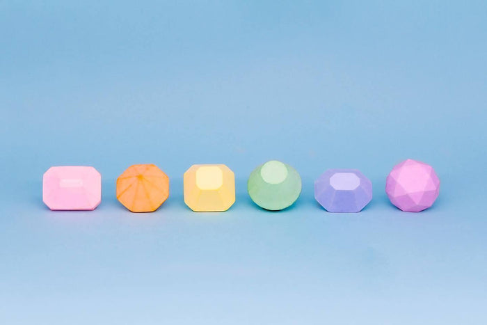 Twee Sidewalk Chalk Gemstones.