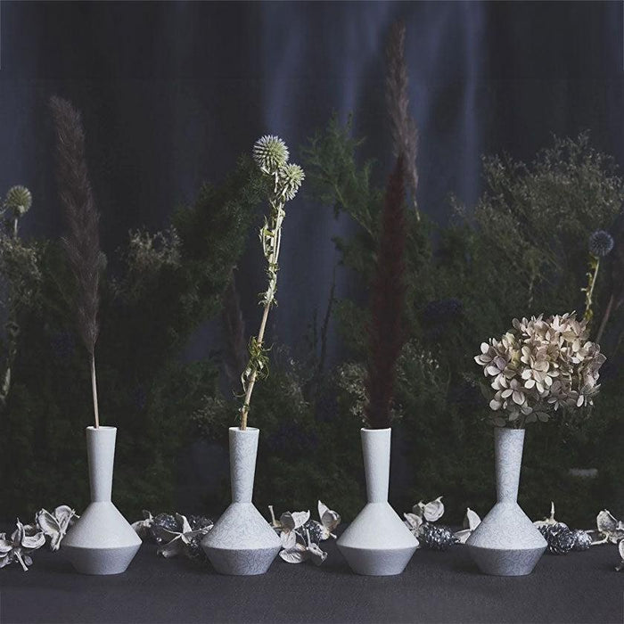 [VASE] INTERIOR-LIKE FLOWER VASE | PORCELAIN | Foo Tokyo