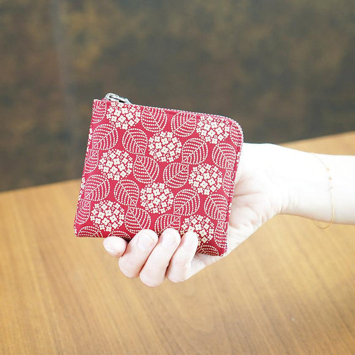 HYDRANGEA 174 (RED BASECOAT WITH WHITE LACQUER)