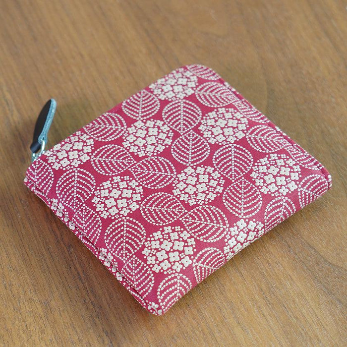 HYDRANGEA 174 (RED BASECOAT WITH WHITE LACQUER)